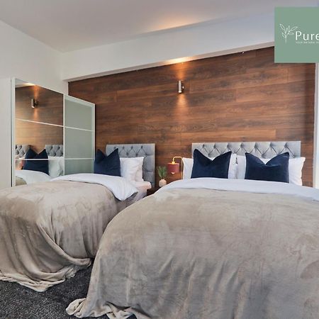 Superb House Manchester Near Etihad With Free Parking Sleeps 8 מראה חיצוני תמונה