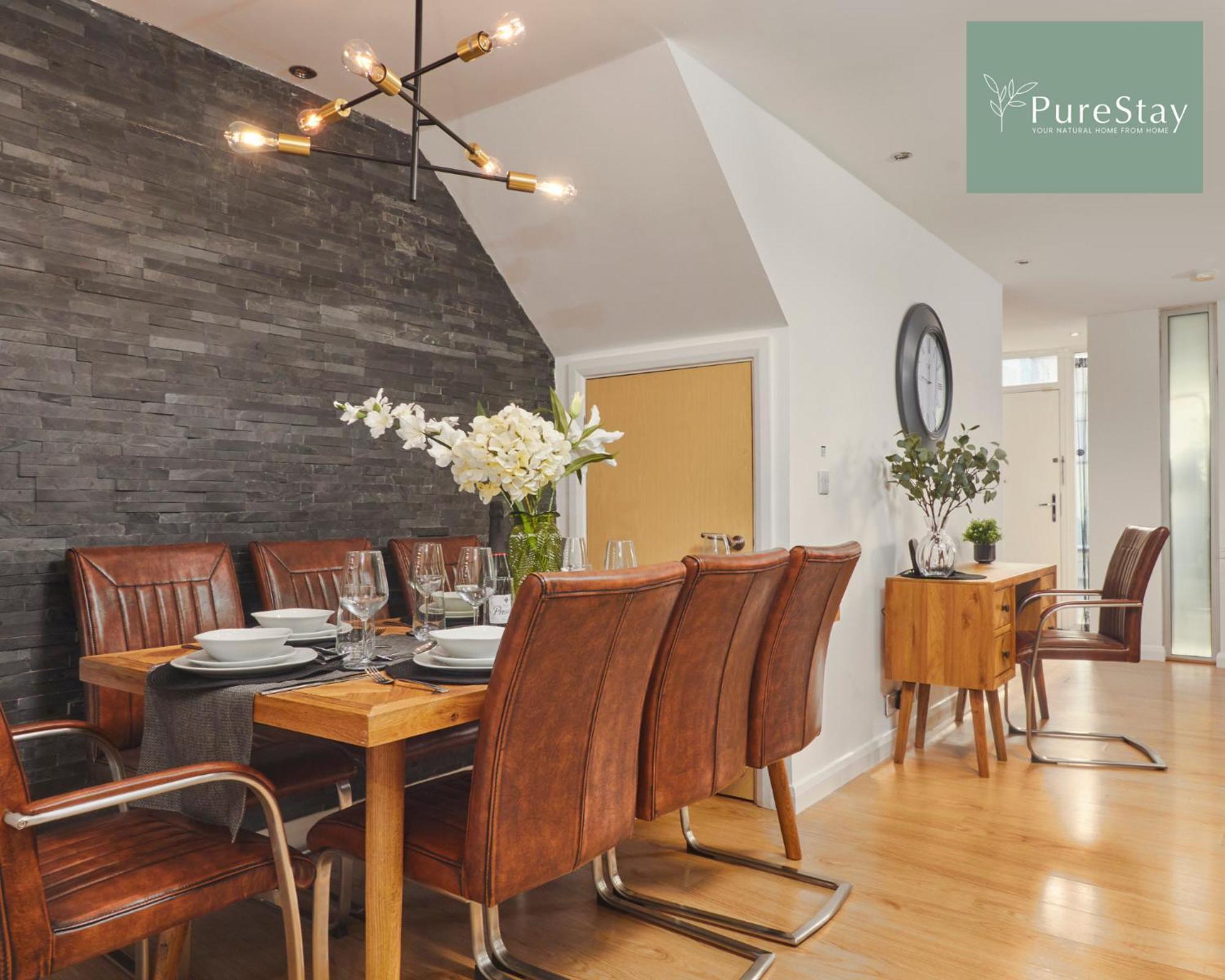 Superb House Manchester Near Etihad With Free Parking Sleeps 8 מראה חיצוני תמונה