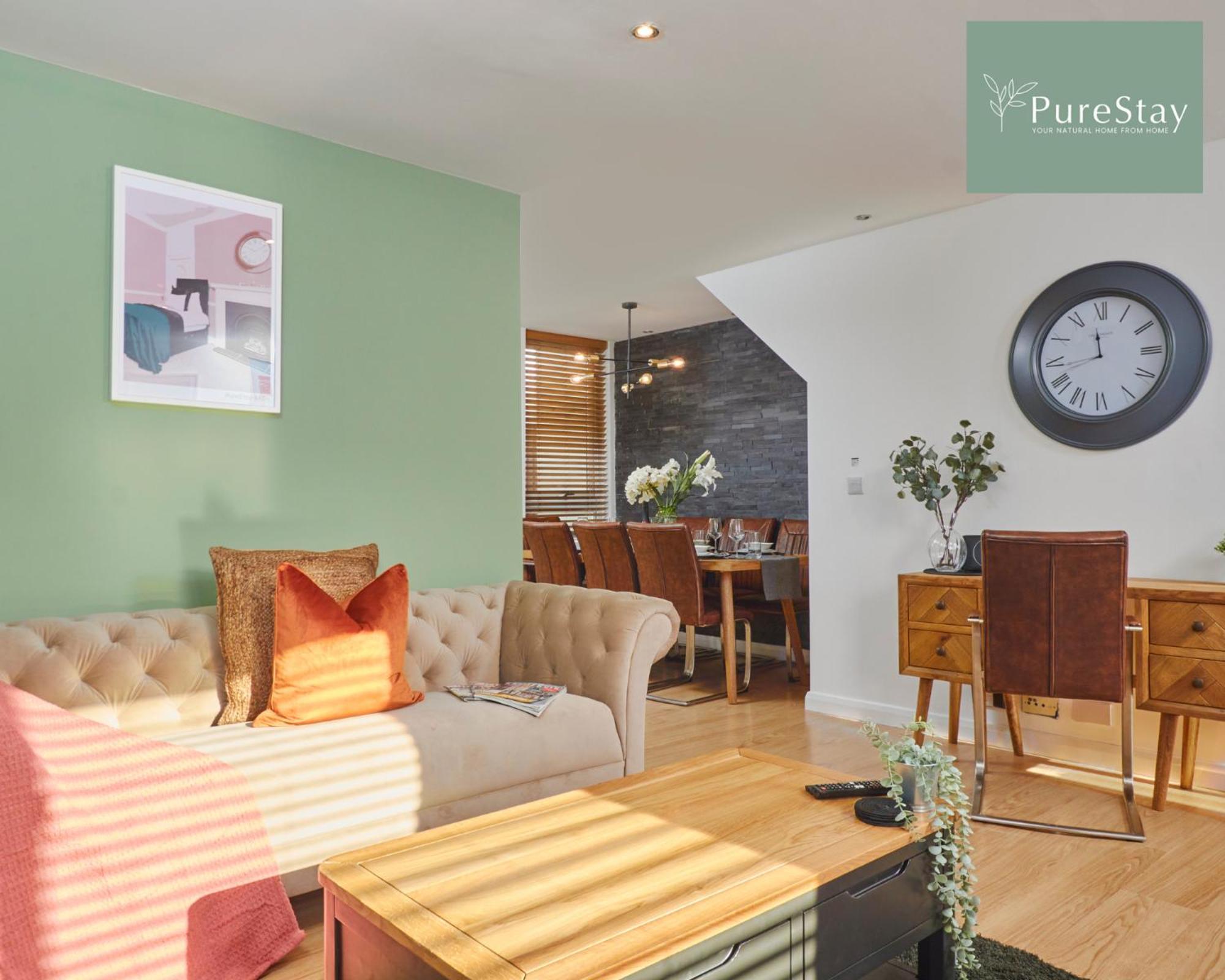 Superb House Manchester Near Etihad With Free Parking Sleeps 8 מראה חיצוני תמונה