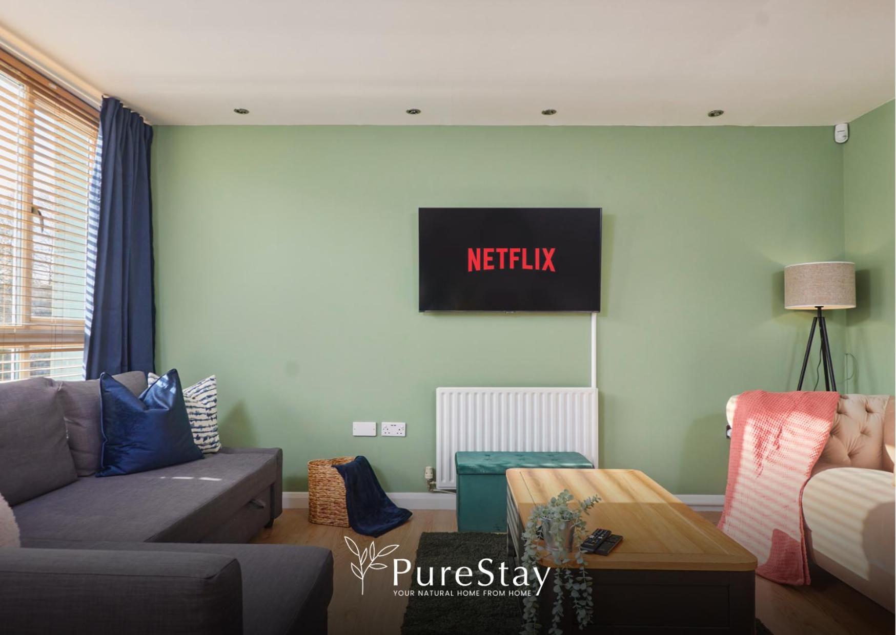 Superb House Manchester Near Etihad With Free Parking Sleeps 8 מראה חיצוני תמונה